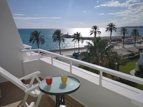 Sunny Beach View Duplex wWi-Fi Pool AC - Alojamientos La Torre - Apartment - Caleta De Velez