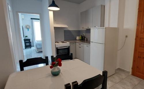 Ionion Apartments 3