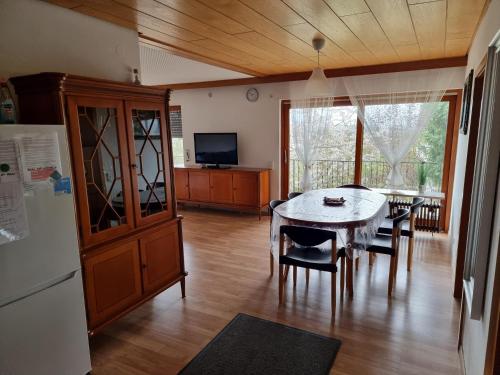 Appartment Gude, Ulm- Stuttgart in 黑羅爾茨塔特