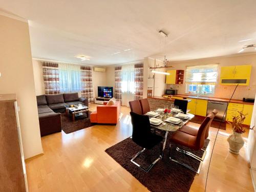 Apartment LaDoNi - #new#big#spacious#large garden