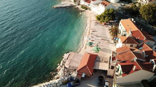 Beach Apartment Korina