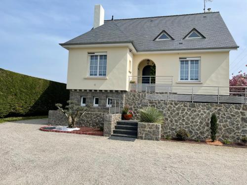 Gite de mer gîte à louer Réville