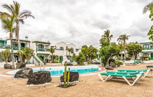  Nice home in Puerto del Carmen - Tí with Outdoor swimming pool, WiFi and 3 Bedrooms in Los Pocillos