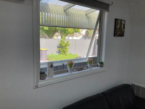 منظر, Oakleigh Private unit in Oakleigh