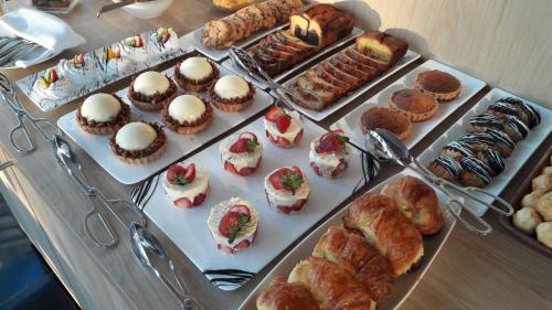 طعام و مشروبات, Don Hotel in Marly