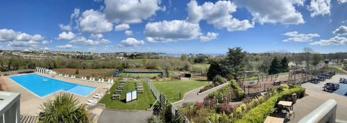 Luxury Lodge - Hoburne Devon Bay