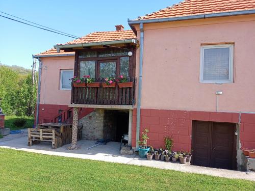 Kuca Jablansko Polje in Lipovica