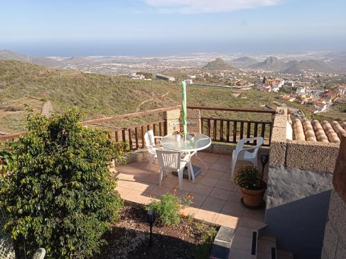  Cozy cottage with the best view in Tenerife in 38649 Arona