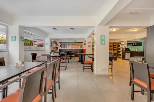 Arotel Rooms & Suites Calangute – Calangute, KY