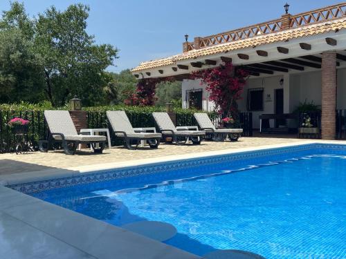  Villa Zahar in Periana