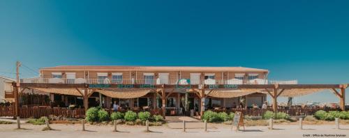 Sunrise Beach Hotel - Hôtel - Gruissan