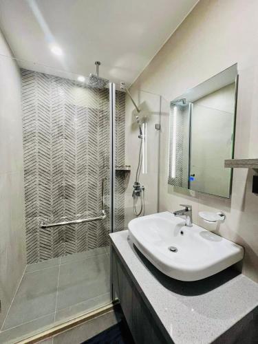 AEON TOWERS STUDIO SUITE (by:skyspottravelcentra) - 화장실