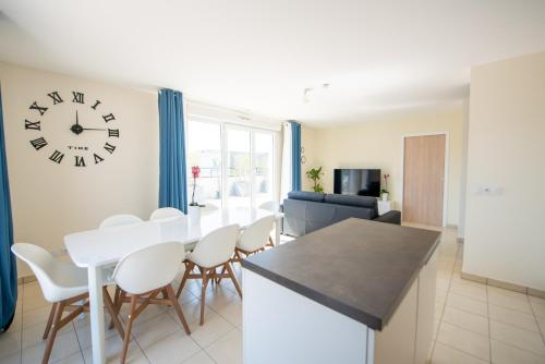 Bel appartement de 3 chambres à 20 min de Paris (Bel appartement de 3 chambres a 20 min de Paris) in Віженью-сюр-Сен