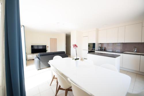 Bel appartement de 3 chambres à 20 min de Paris (Bel appartement de 3 chambres a 20 min de Paris) in Віженью-сюр-Сен