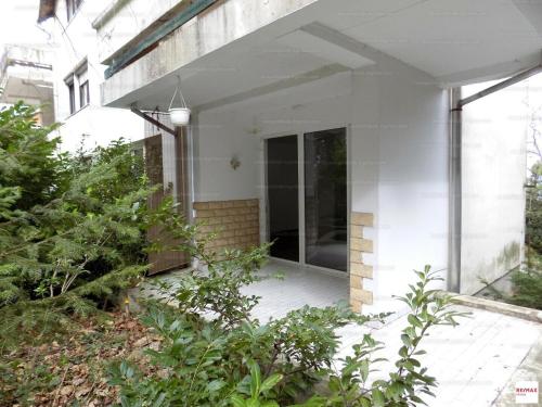 Romantic two bedroom apartment in the Buda hills - image 12