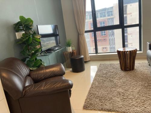 Urban Awe Apartment- iTowers 18th Floor Urban Awe Apartment- iTowers 18th Floor