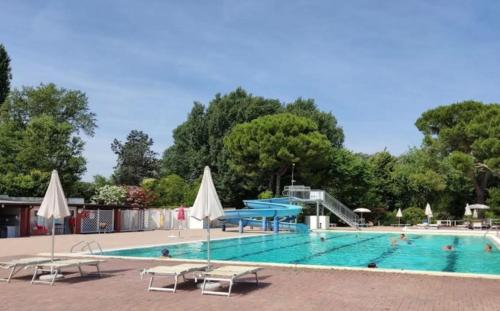 Cristallo Apartment - Accesso Gratuito a Parco Acquatico - Desenzano del Garda