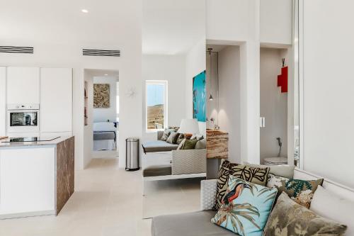 Kubo Sea Views Luxury Escape in Lecce