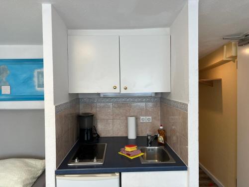 Fit-Relax Apartments Meersburg mit eigenem Sportstudio 1.2km von Stetten entfernt