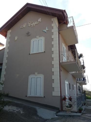 Зовнішній вигляд готелю, IL CEPPO sui sentieri per Amalfi in Пімонте