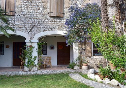 B & B Rovere dalla riva