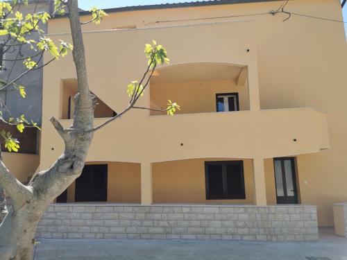  Apartments Barbara Stivan in Štivan
