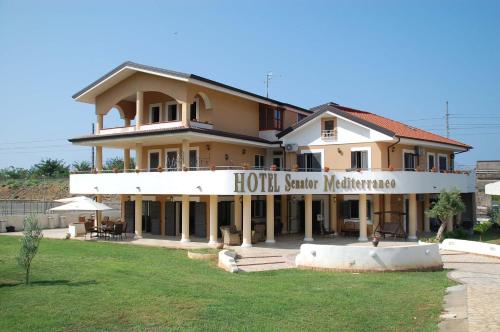 . Hotel Villa Senator Mediterraneo