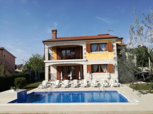 Skats, Villa NEVENA POREČ (Villa NEVENA POREC) in Buici