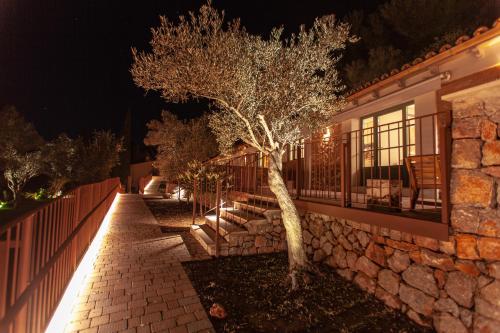 Rondaia, a Winery & Fincahotel-Agroturismo in Tramuntana in 班由拉