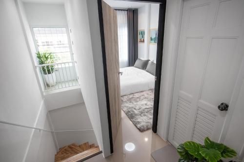 Ozzy's home@Banchang Ozzy's home@Banchang