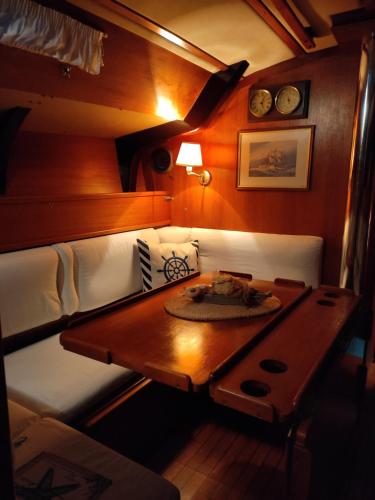 Dormire in Barca a Vela, Maratea (photo 2)