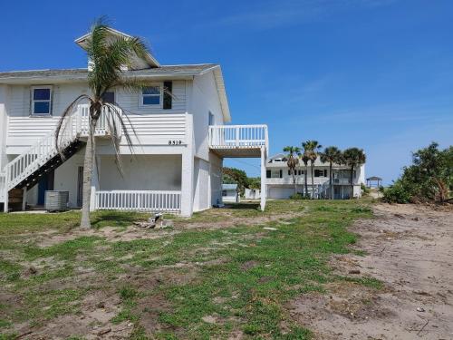 Melbourne Beach Florida Townhouse ocean front 1.2 acre property