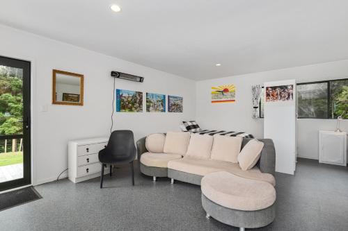 Totara Folly - Mangawhai Holiday Home