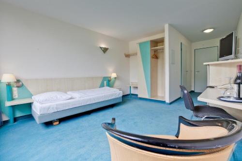 1 twin bed