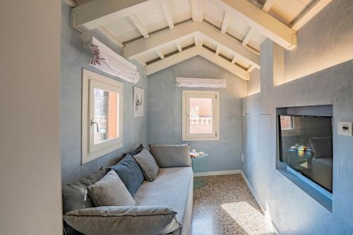 Casa con vista canale - image 8