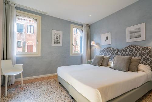 Casa con vista canale - main image