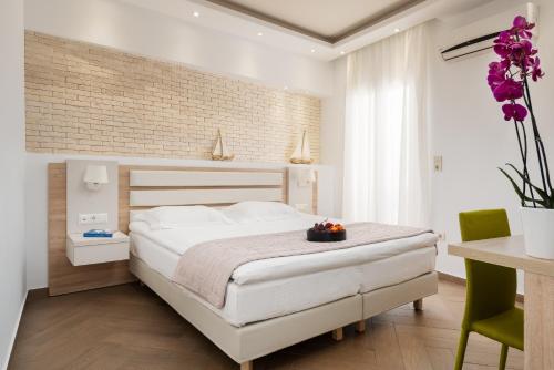 Polis of Naxos Boutique Hotel