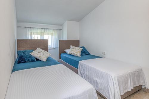 Holiday House Lidia i Rina - main image