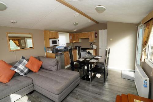 Wright Choice caravan rental 5 Lunan View St Cyrus Caravan Park in St Cyrus