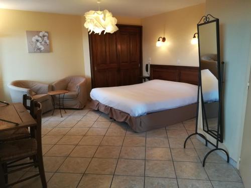 2 twin beds
