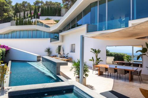  Villa de lujo vista al mar 6 habitaciones en-suite cerca de la playa in Roca Llisa