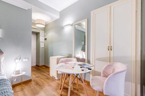 JMartins Roma Suites Room Type - Deluxe Double or Twin Room
