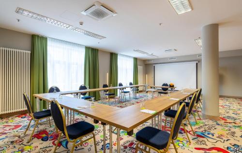 Quality Hotel Plaza Dresden - image 11