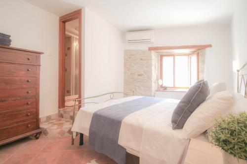 Casa Ijana – Novigrad, IA