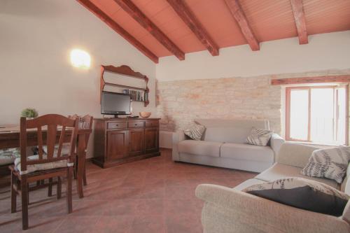 Casa Ijana – Novigrad, IA