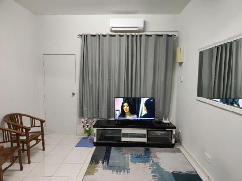 Zaara Homestay Krubong Alor Gajah Ayer Keroh Melaka in Durian Tunggal