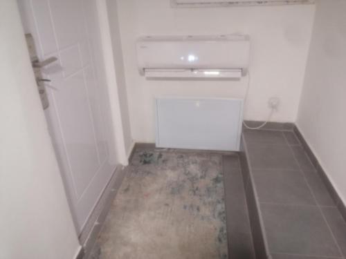 Newly two bedroom apartments, Скопье (фото 9)