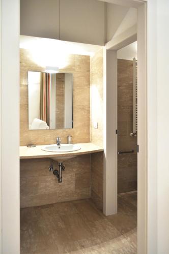 BB Hotels Aparthotel Bocconi - image 10