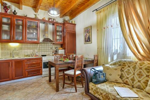 RENAS HOUSE gîte à louer Ágios Ioánnis