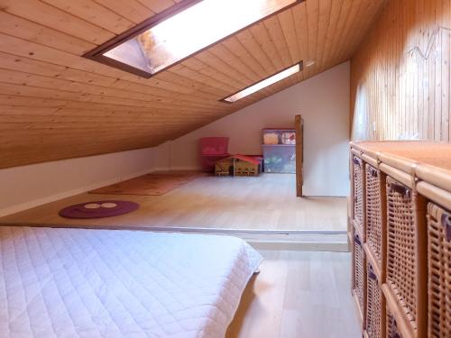 Chalet Chalet Tsi-No by Interhome